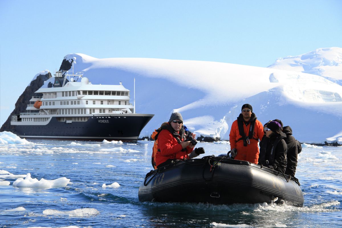 embarcacion-antartida-terramar